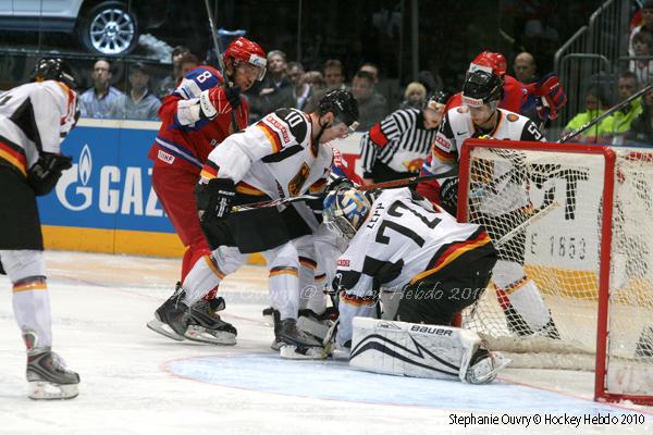 Hockey Mondial 10: La Russie en finale — Reportage