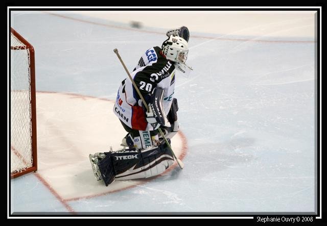 Photo hockey match Rouen - Caen  le 16/09/2008