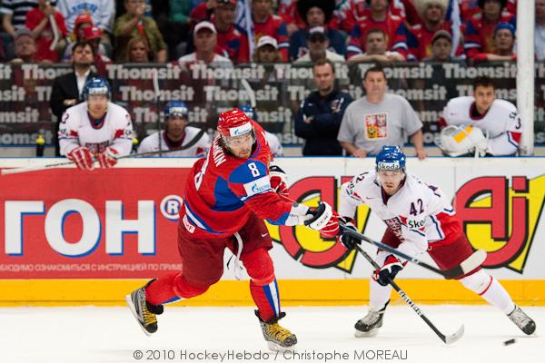 Hockey Mondial 10 : Les Tchèques champions !!! — Reportage