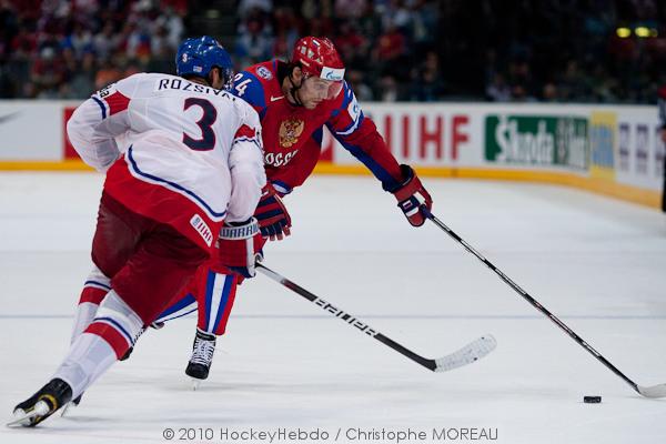 Hockey Mondial 10 : Les Tchèques champions !!! — Reportage