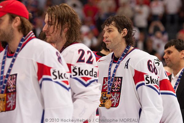 Hockey Mondial 10 : Les Tchèques champions !!! — Reportage
