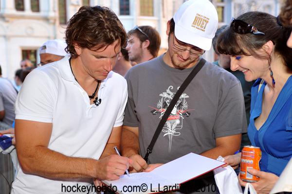 NHL:  Cristo, la Coupe, les copains — Reportage
