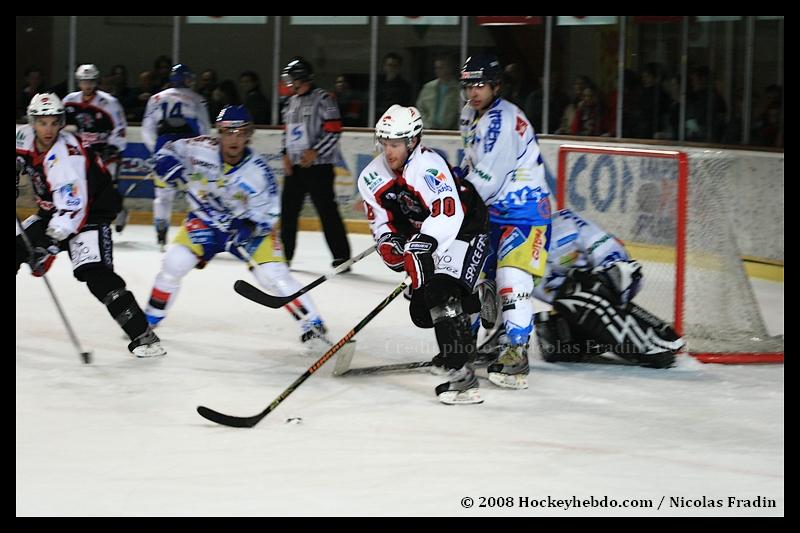 Briançon  9 - 0 Gap 