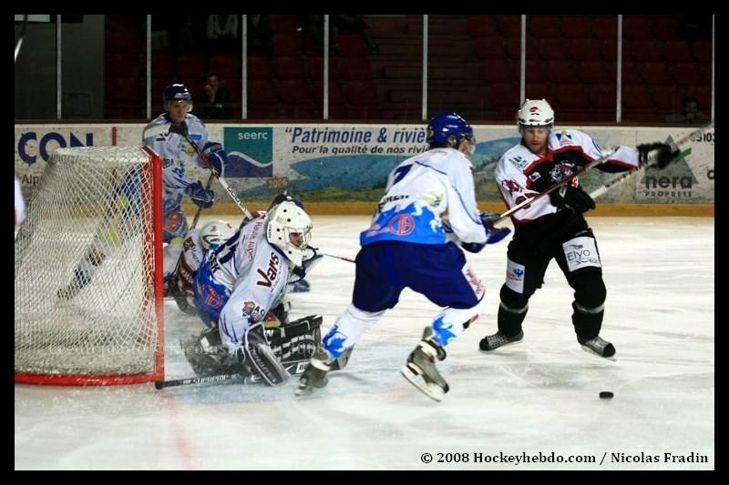 Briançon  9 - 0 Gap 