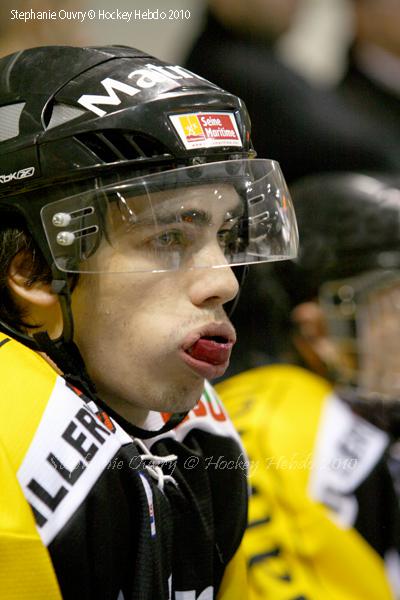Amical : Rouen - Amiens. — Reportage