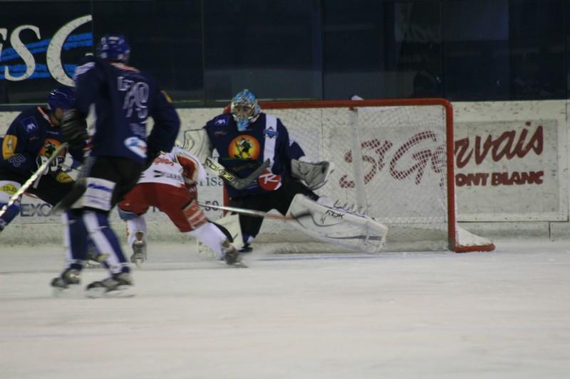 Mont-Blanc 3 - 2 Morzine-Avoriaz
