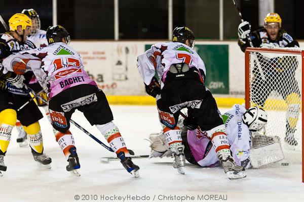 Strasbourg  4 - 3 Amiens 