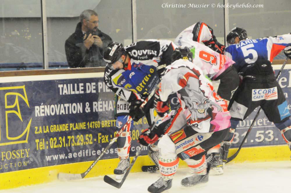 Caen  2 - 5 Amiens 