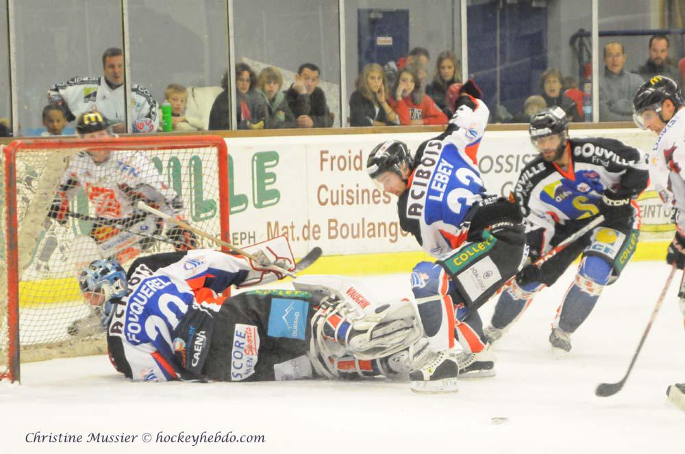 Caen  2 - 5 Amiens 