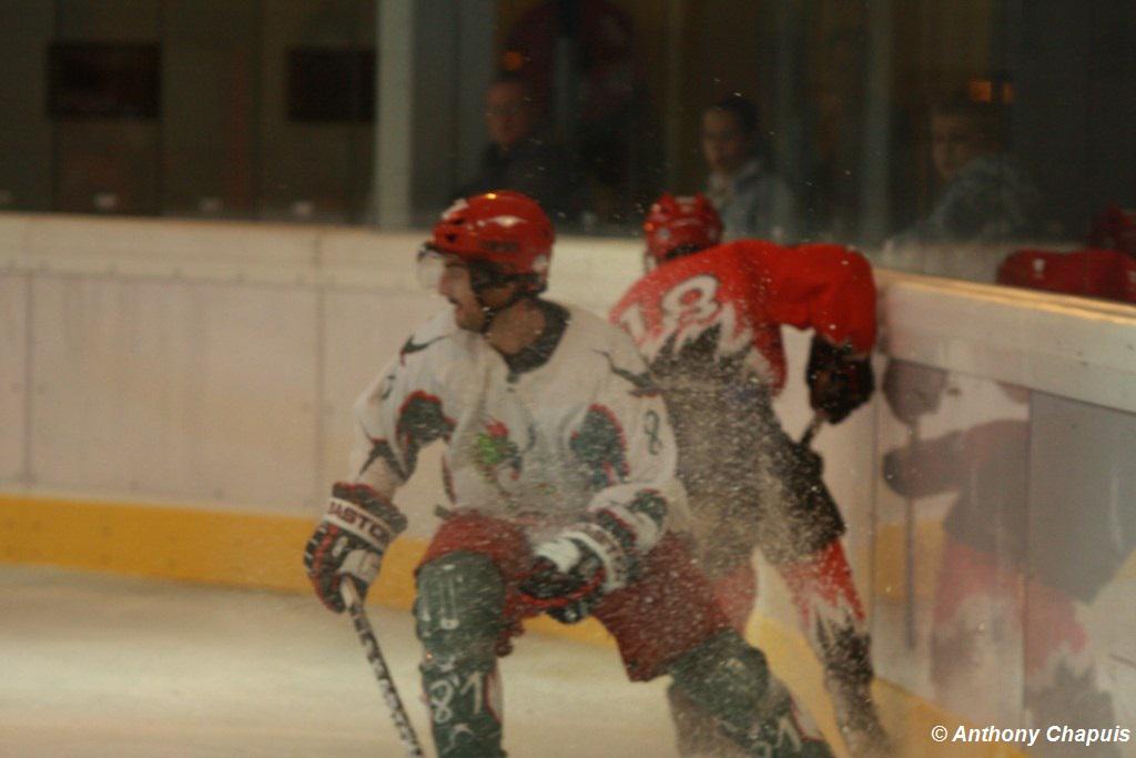 Neuilly/Marne 5 - 0 Cergy-Pontoise