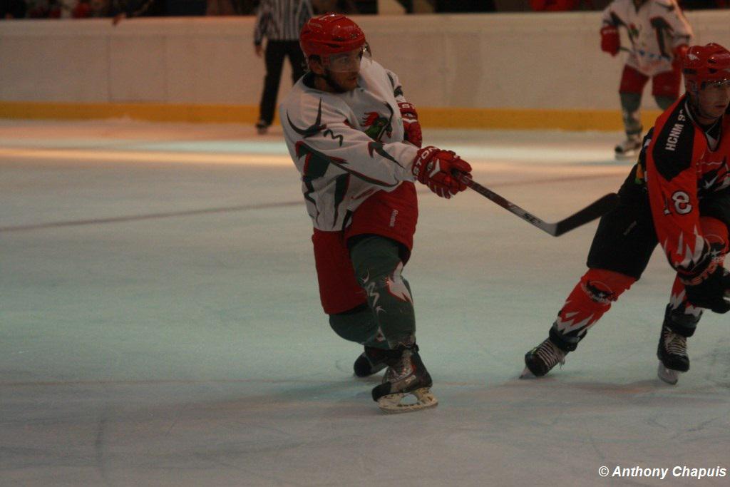 Neuilly/Marne 5 - 0 Cergy-Pontoise