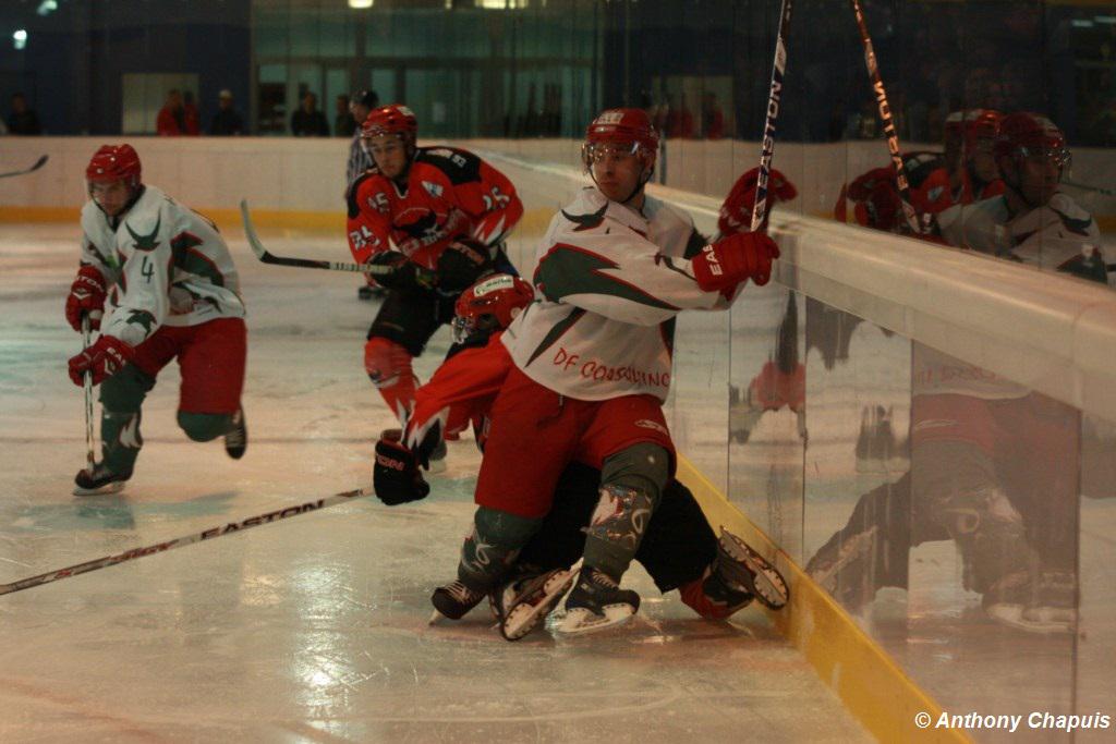 Neuilly/Marne 5 - 0 Cergy-Pontoise