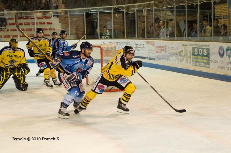 Angers  4 - 5 Rouen