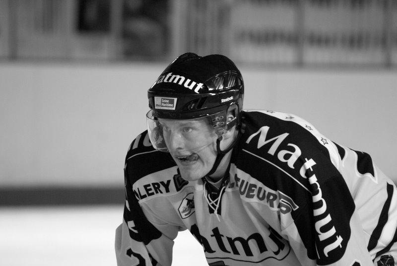 Angers  4 - 5 Rouen