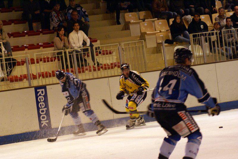 Angers  4 - 5 Rouen