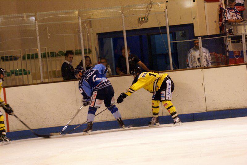 Angers  4 - 5 Rouen
