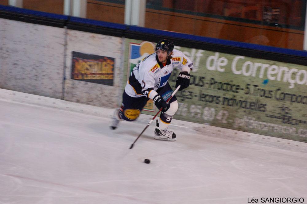 Villard-de-Lans 6 - 4 Chamonix 