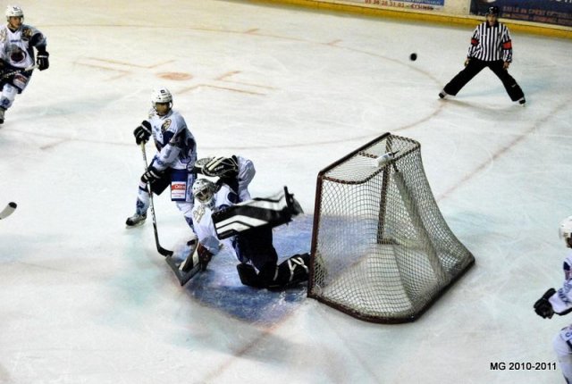 Photo hockey match Bordeaux - Reims* le 25/09/2010