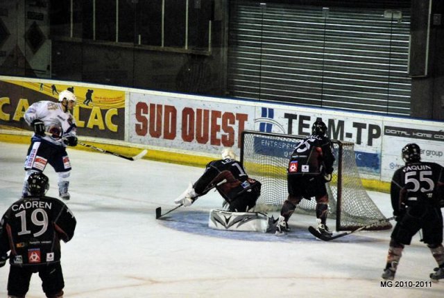 Photo hockey match Bordeaux - Reims* le 25/09/2010