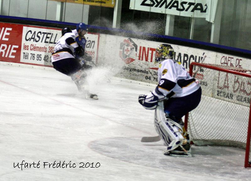 Villard-de-Lans 4 - 3 Chamonix 
