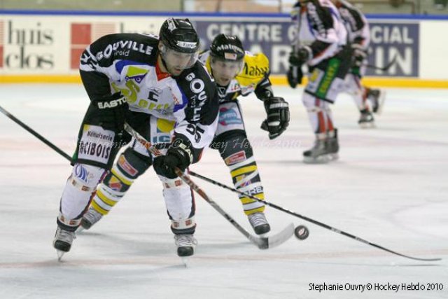 Photo hockey match Rouen - Caen  le 25/09/2010