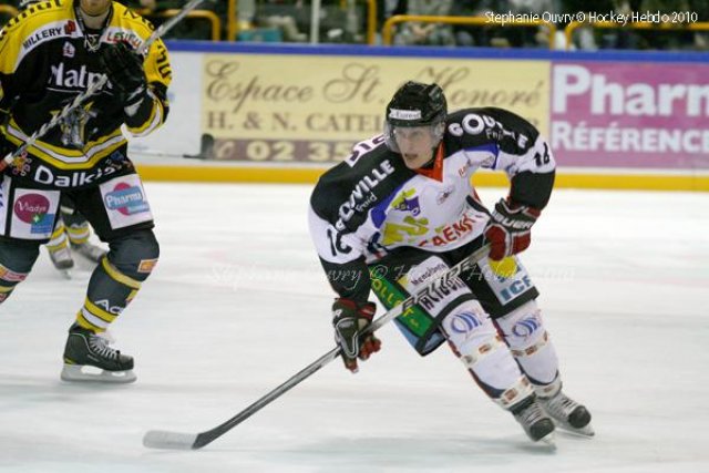 Photo hockey match Rouen - Caen  le 25/09/2010