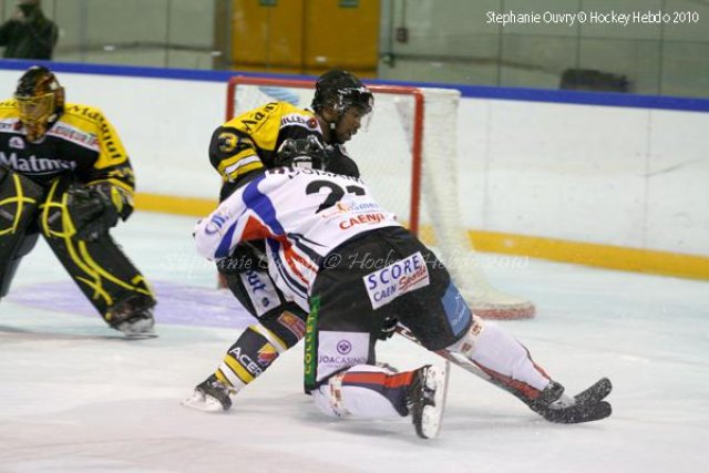 Photo hockey match Rouen - Caen  le 25/09/2010