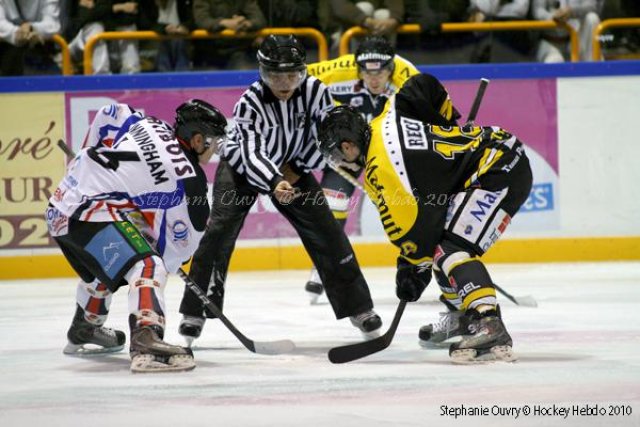 Photo hockey match Rouen - Caen  le 25/09/2010