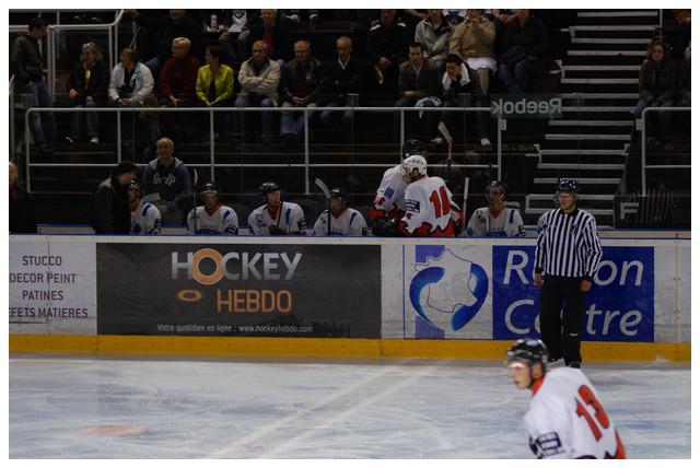 Tours  9 - 1 Poitiers