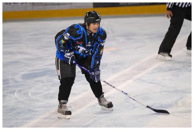 Tours  9 - 1 Poitiers