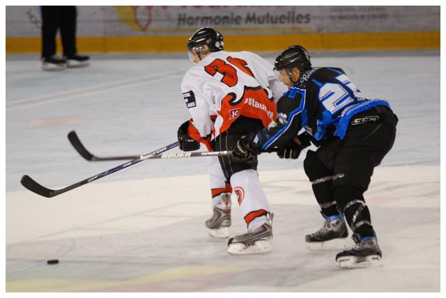 Tours  9 - 1 Poitiers