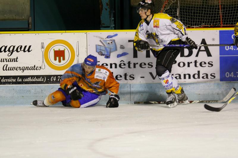 Clermont-Ferrand 2 - 8 Rouen II