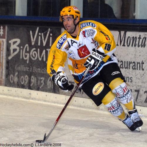 Villard-de-Lans 2 - 3 Strasbourg 