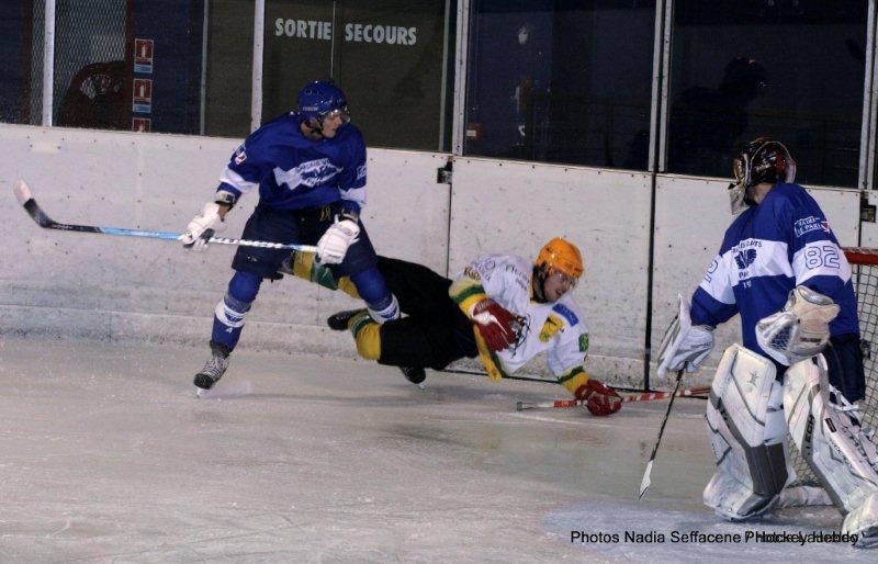 Paris (FV) 3 - 4 Viry-Châtillon