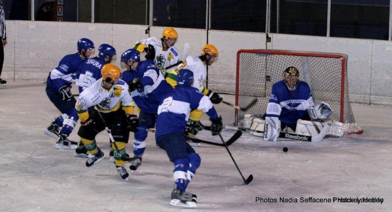 Paris (FV) 3 - 4 Viry-Châtillon