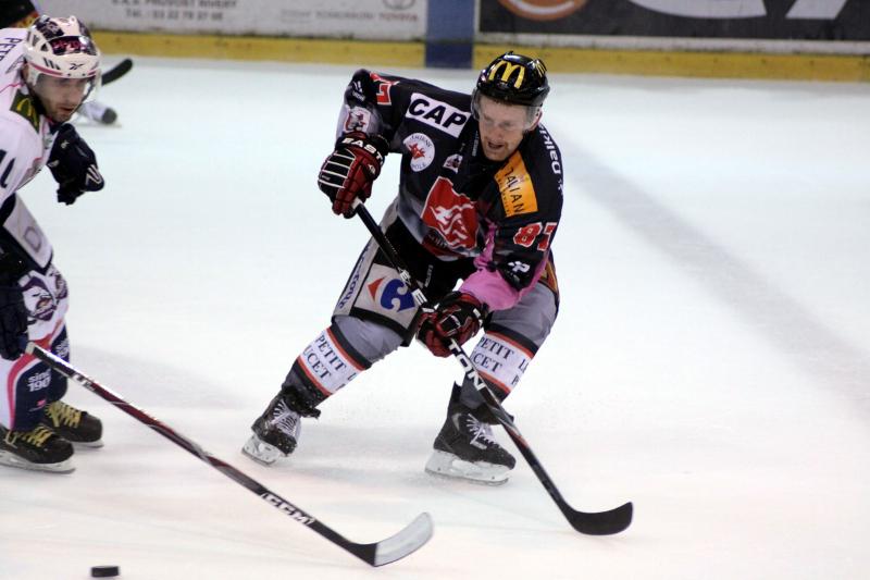 Amiens  3 - 4 Epinal 