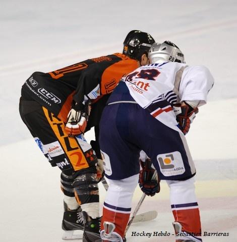 Tours  4 - 5 Grenoble 
