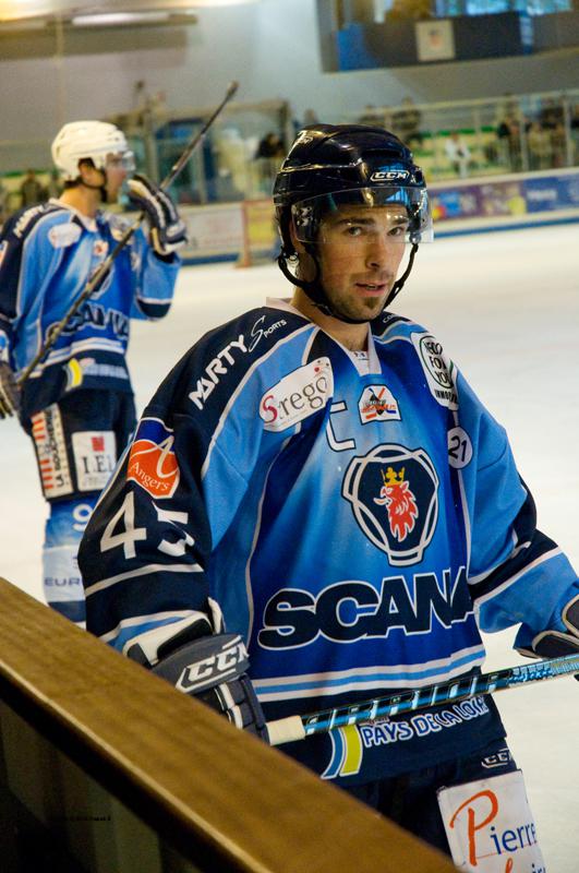 Angers  6 - 3 Gap 