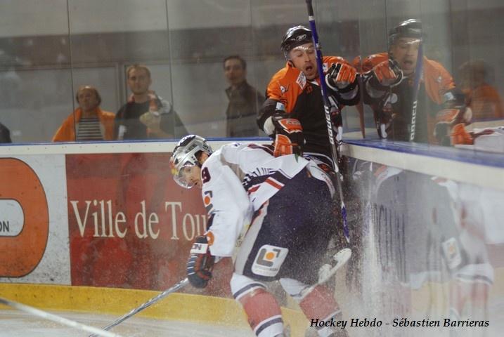 Tours  4 - 5 Grenoble 