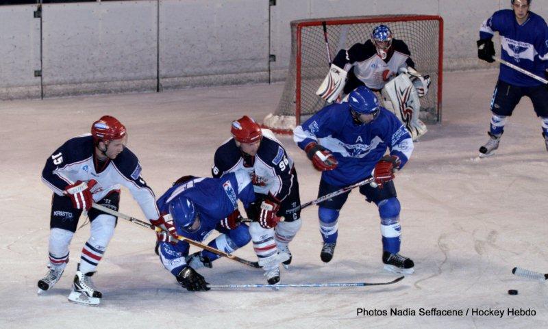 Paris (FV) 3 - 4 Evry 