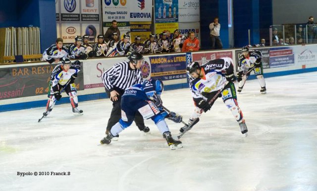 Photo hockey match Angers  - Caen  le 05/10/2010