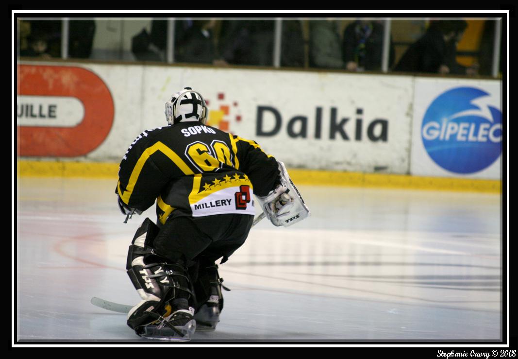 Rouen 7 - 3 Briançon 