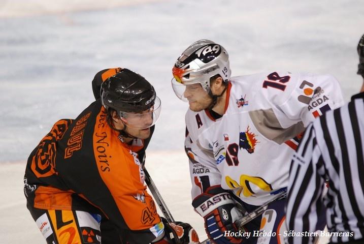 Tours  4 - 5 Grenoble 