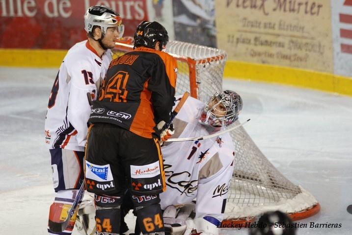 Tours  4 - 5 Grenoble 