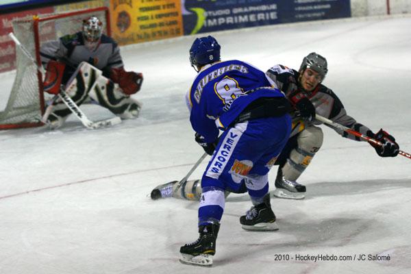 Villard-de-Lans 3 - 4 Grenoble 