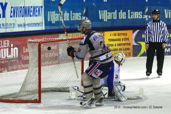 Villard-de-Lans 3 - 4 Grenoble 
