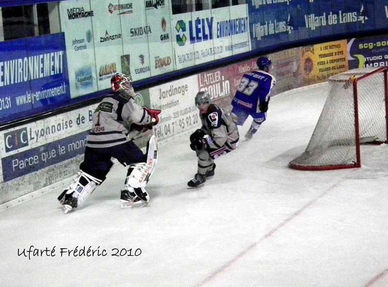 Villard-de-Lans 3 - 4 Grenoble 