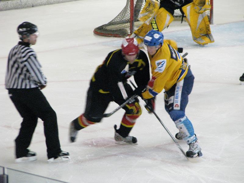 Besançon 6 - 2 Dijon II