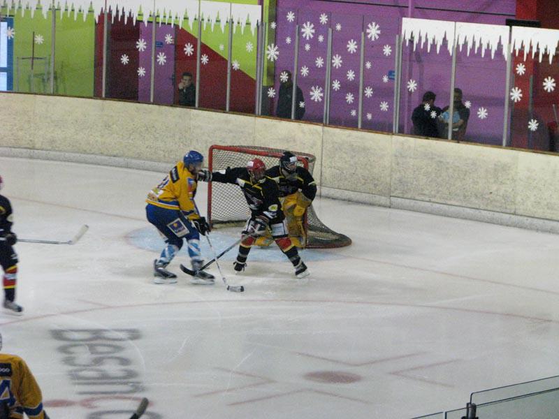 Besançon 6 - 2 Dijon II