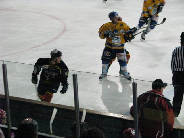 Photo hockey match Besançon - Dijon II le 09/10/2010